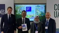 Kepala Otorita Ibu Kota Nusantara (OIKN) Bambang Susantono secara resmi meluncurkan dokumen Nusantara's Net Zero Emission Strategy di COP28 Dubai, UEA, Minggu (3/12/2023) (Liputan6.com/Teddy Tri Setio Berty).