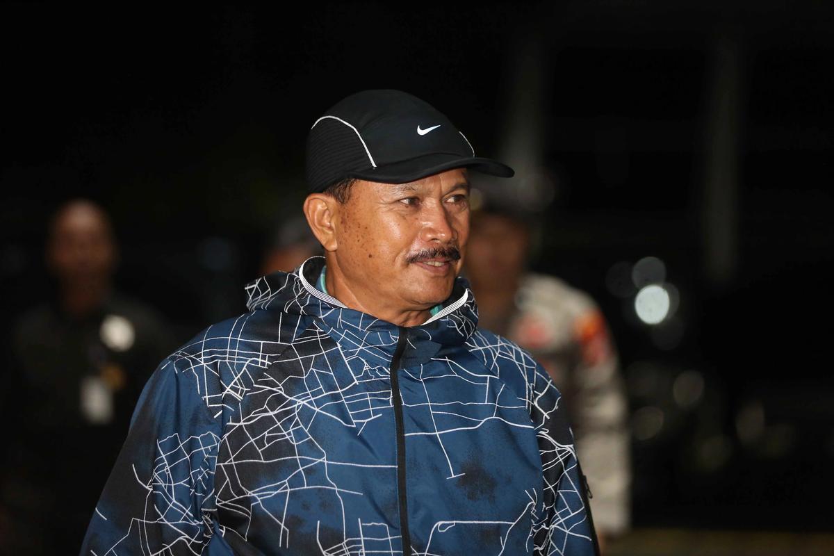 FOTO: Wali Kota Madiun Maidi Tiba di Gedung Merah Putih KPK Usai Terjaring OTT