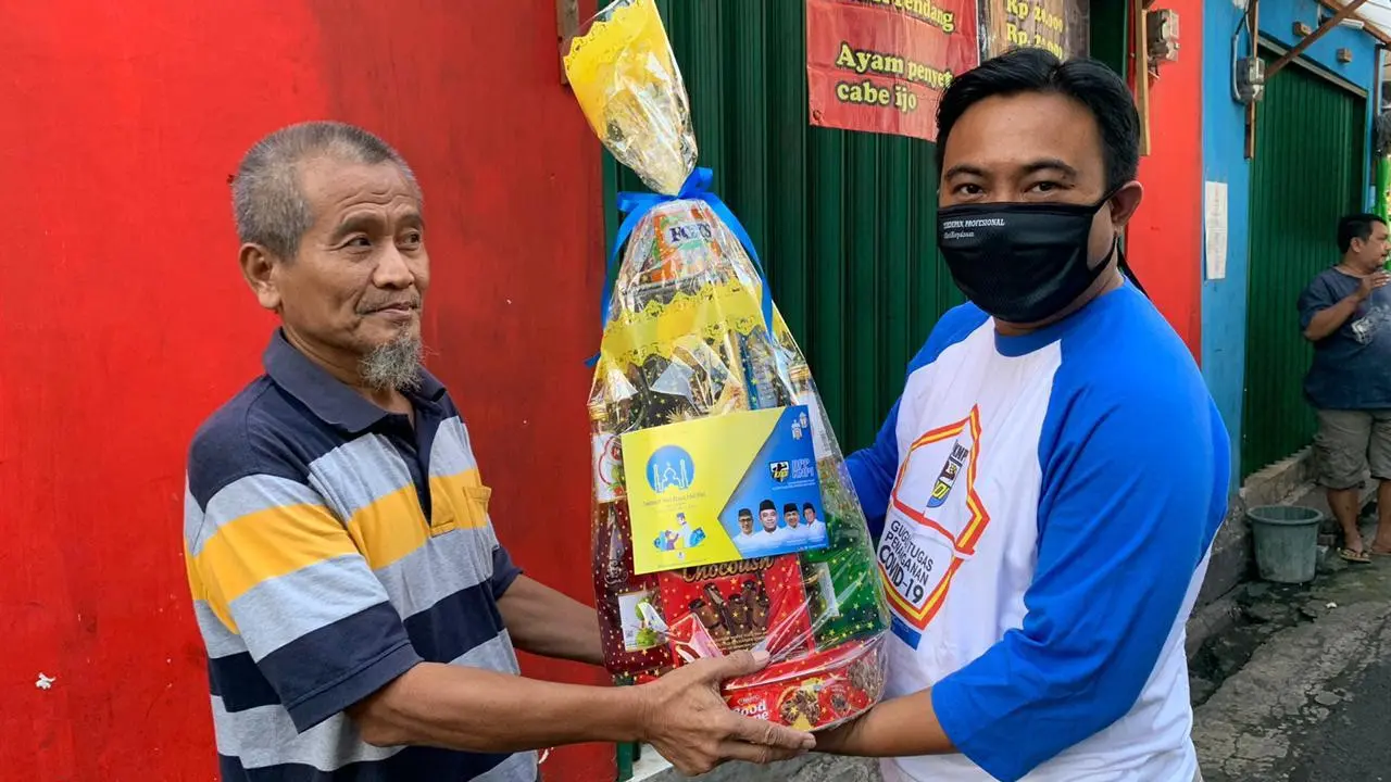 Parcel untuk para Ketua RT