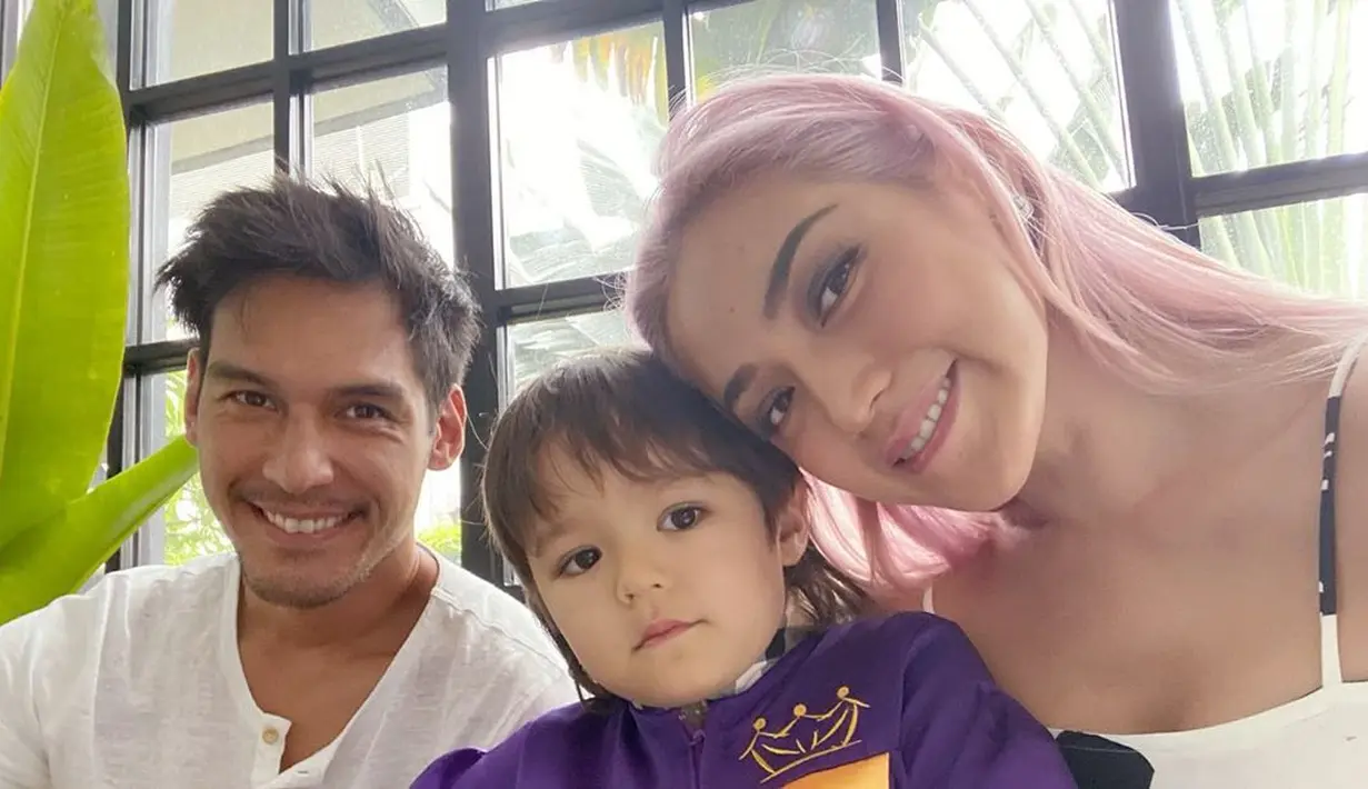 Jessica Iskandar (Instagram/inijedar)