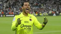 Video highlights penyelamatan gemilang kiper Caen, Remy Vercoutre pada laga melawan Montpellier.