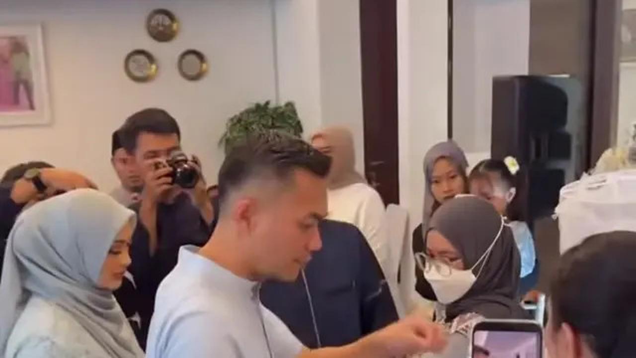 7 Potret Aqiqah Anak Ketiga Zaskia Gotik, Kehadiran Putri Sambung Curi Perhatian