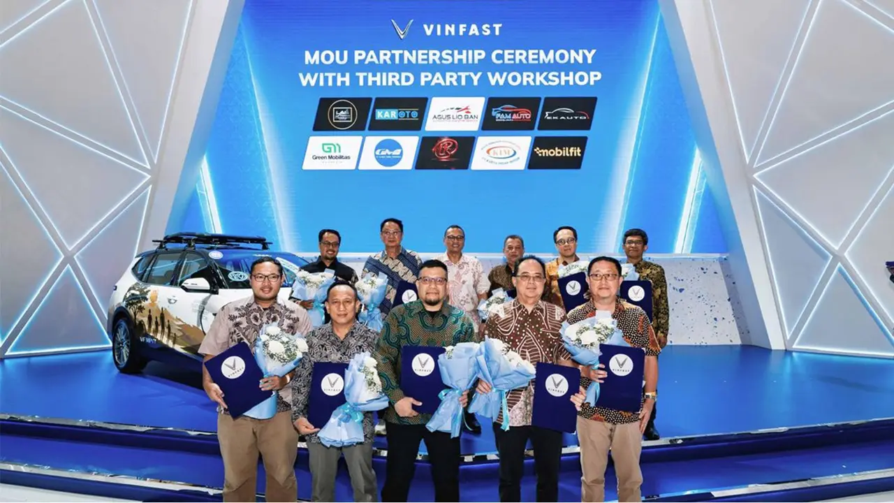 Perkuat Layanan Purnajual, VinFast Gandeng 10 Mitra di Berbagai Wilayah Indonesia