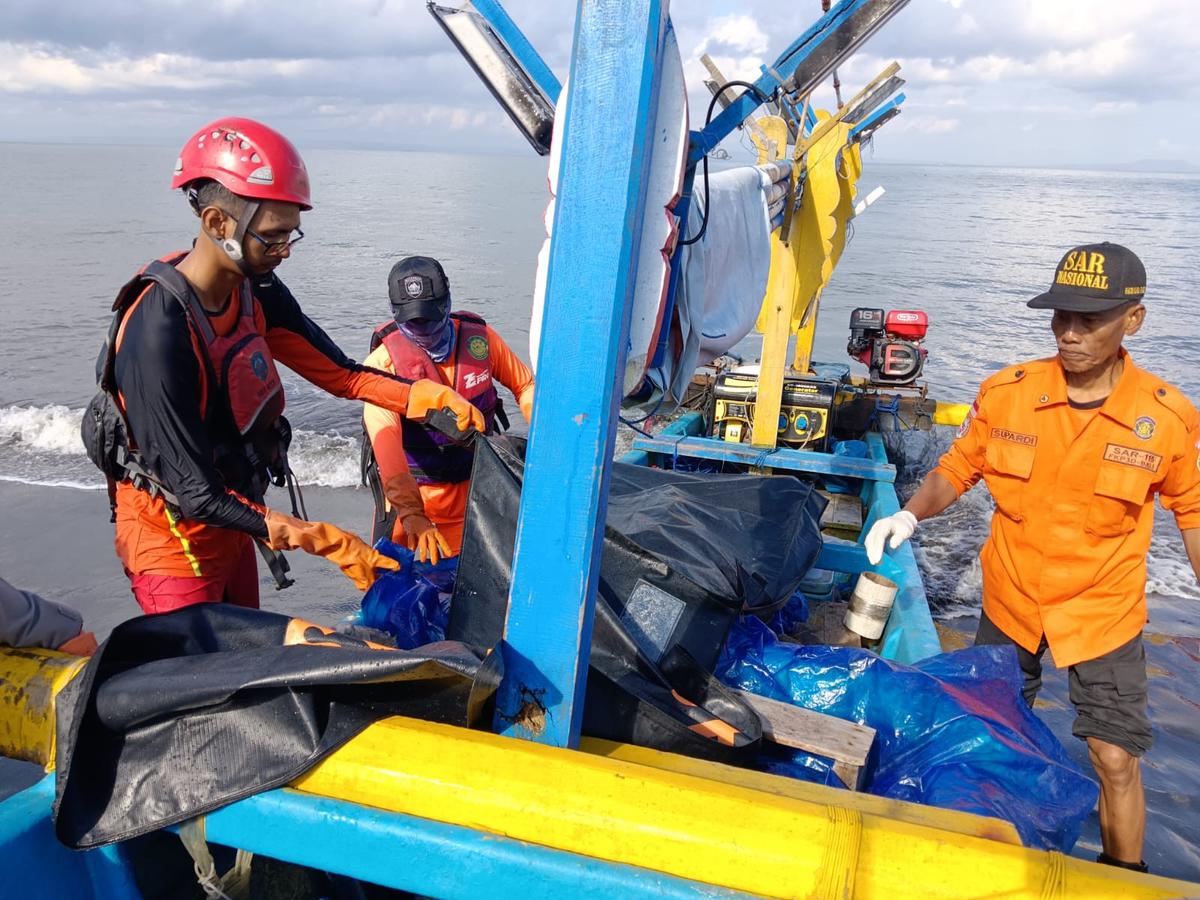 korban KMP Tunu Pratama Jaya