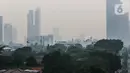 Angka tersebut menjadikan Jakarta sebagai kota pertama dengan kualitas udara terburuk di dunia.  (Liputan6.com/Faizal Fanani)