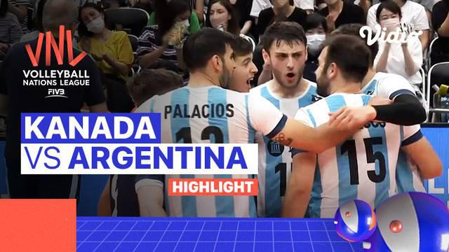 Berita video highlight pertandingan antara Kanada melawan Argentina di hari pertama pekan ketiga Volleyball Nations League sektor putra. Argentina berhasil mengalahkan Kanada 3-1, pada laga yang berlangsung Selasa (5/7/22).