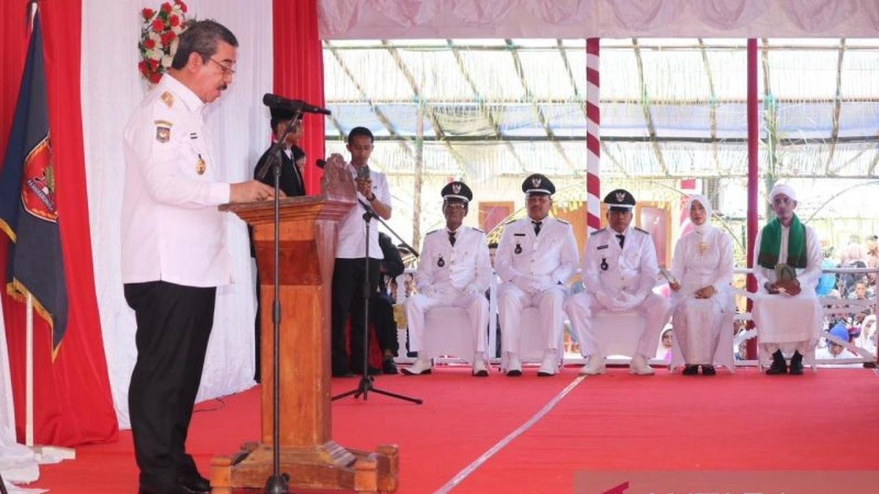 Gubernur Maluku Tegaskan Penguatan Negeri Adat Melalui Pelantikan Raja