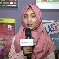 Setelah sukses di album pertamanya, Fatin sedang mempersiapkan album barunya yang penuh kejutan.