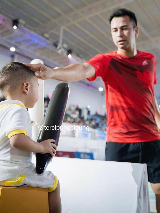 Rayyanza atau Cipung dan Raffi Ahmad.  (Instagram/ raffinagita1717 - tercipungcipung)