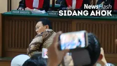 Basuki Tjahaja Purnama atau Ahok tak mampu menyembunyikan rasa harunya saat membacakan nota keberatan atau eksepsi di sidang perdana kasus penistaan agama, Selasa, 13 Desember kemarin.