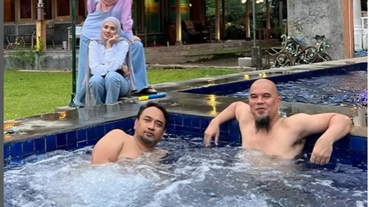 Potret keluarga Meisya Siregar dan Ahmad Dhani (Sumber: Instagram/meisya_siregar dan Instagram/bebi_romeo)