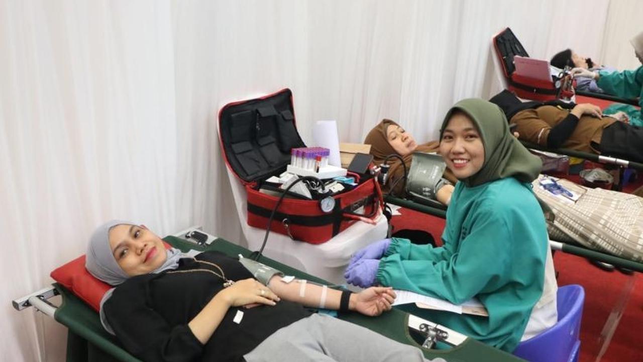PMI Ajak Masyarakat Tetap Donor Darah Ramadhan, MUI Pastikan Tidak Batalkan Puasa