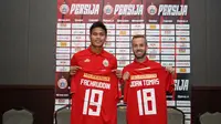 Dua pemain baru Persija Jakarta, Fachruddin Aryanto dan Joan Tomas. (Media Persija).