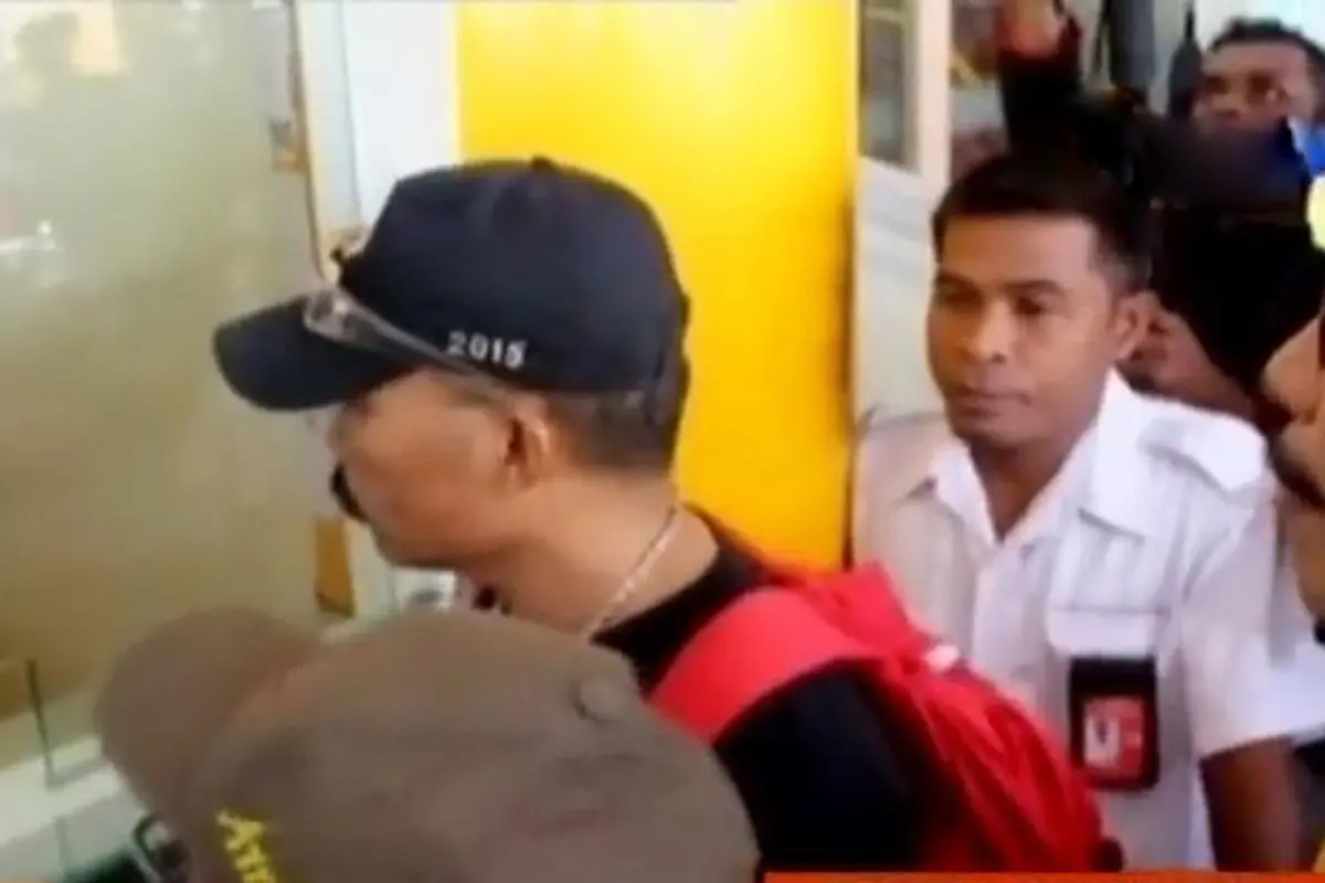 Segmen 1: Akibat Gamalama Meletus hingga Terduga Teroris Dibekuk