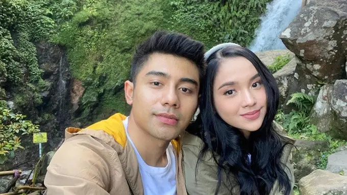 Go Public, Ini 6 Potret Kebersamaan Lyodra Ginting dan Riza Syah