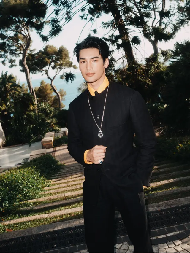 Apo Nattawin hadir di acara Piaget. Dok. Piaget