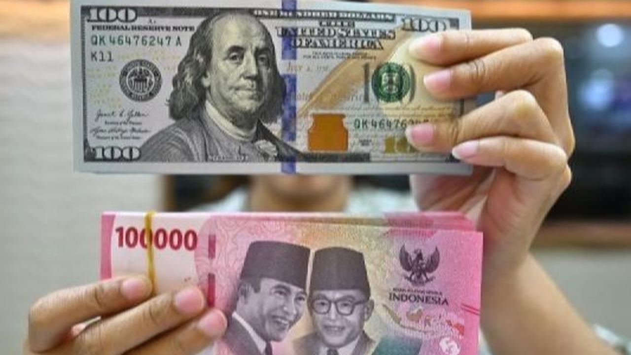 Perang Dagang AS Sebabkan Rupiah Melemah, Pemerintah Harus Beri Perlawanan