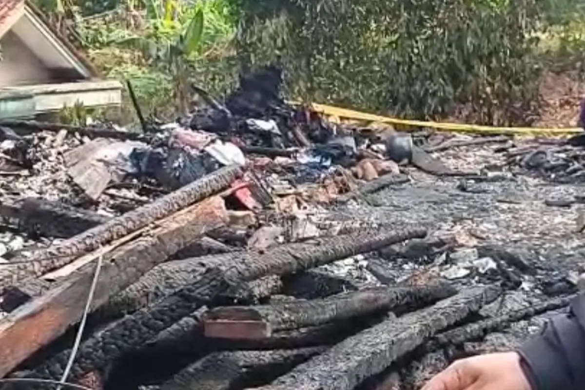 Seorang Ibu Tewas Terjebak Kebakaran Rumah di Palabuhanratu Sukabumi