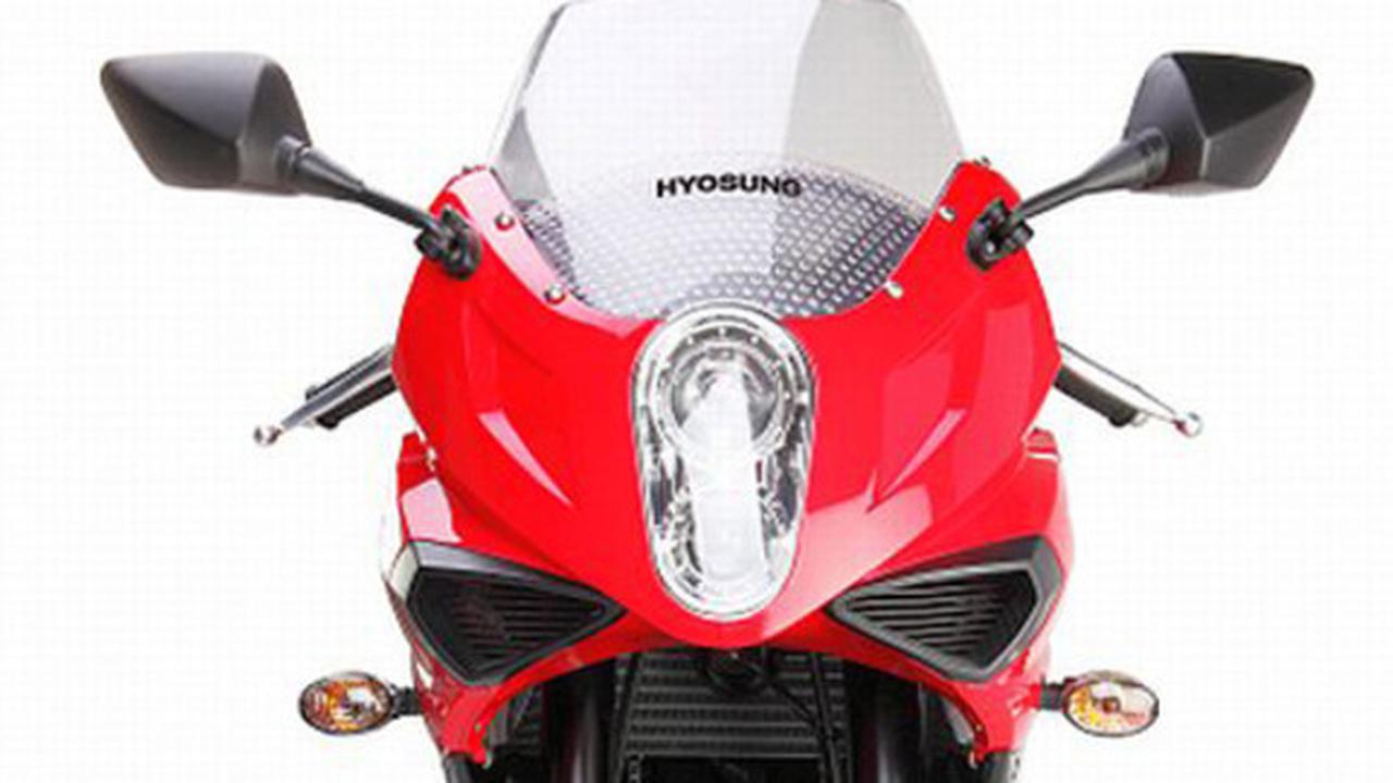 Hyosung GT250R