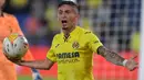 Yeremi Pino. Sayap kanan yang kini memasuki musim ke-2 bersama Villarreal telah mencetak 2 gol dan 4 assist di Liga Spanyol musim ini. Gol pertamanya dibuat di pekan ke-6, (22/9/2021) ke gawang Elche saat berusia 18 tahun 11 bulan dan 2 hari. Hasil akhir Villarreal menang 4-1. (AFP/Jose Jordan)