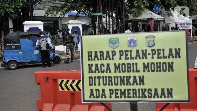 Penindakan Pengendara Pelanggar Aturan PSBB