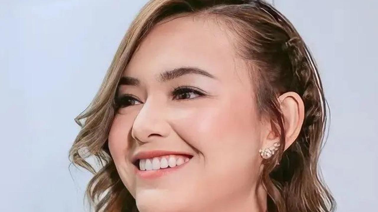 Lahir dari Orangtua Berbeda Etnis <br>