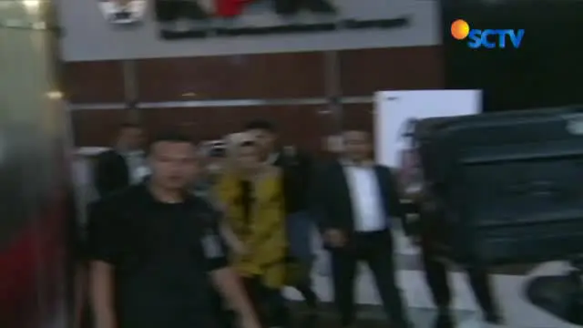 Ini Sosok Deisti Astriani Tagor, Istri Setya Novanto