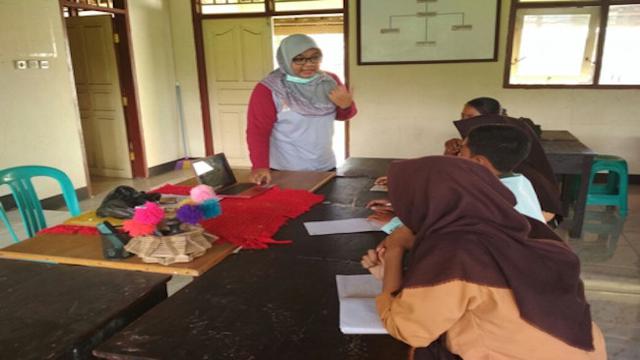 Pelaksanaan Program Serdadu Tano, sebuah gerakan kepemudaan yang bertujuan menyelenggarakan edukasi dan informasi mengenai fakta dan bahaya rokok serta isu-isu kesehatan remaja