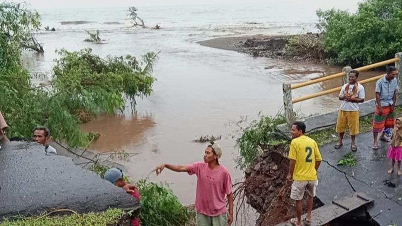 Bencana Banjir Bandang di Kabupaten Bima, Hujan Deras Sebabkan Kerusakan Infrastruktur dan Korban Jiwa