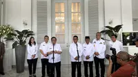 Gubernur Jakarta Pramono Anung mengundang Gubernur Banten Andra Soni untuk berdiskusi di Balai Kota Jakarta. (Liputan6.com/Muhammad Radityo Priyasmoro)