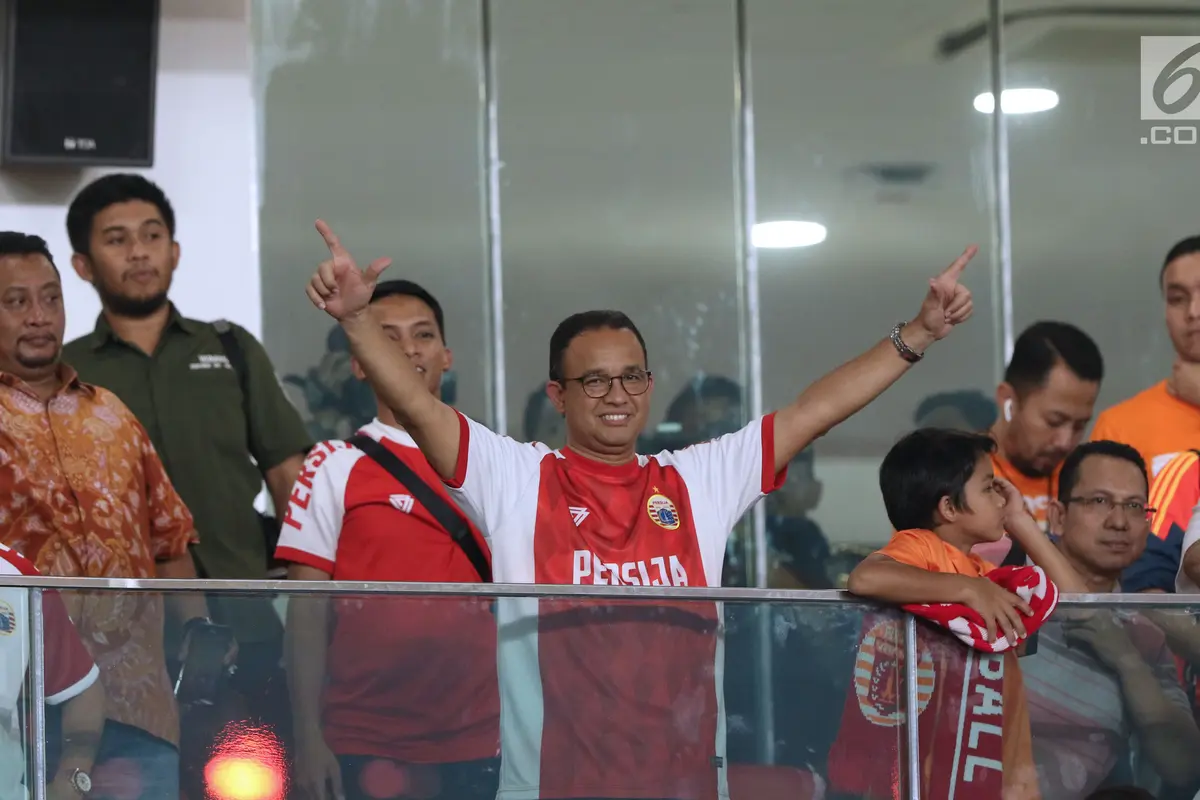 Gol Addison Alves Antar Persija Hempaskan Song Lam Nghe An