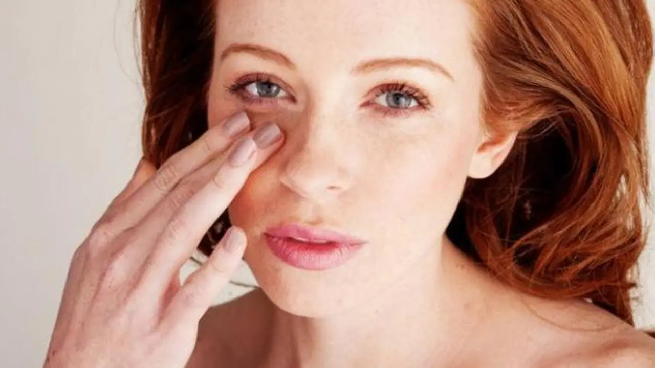 4 Kesalahan Teknik Makeup yang Dapat Merusak Hasil Foto Anda