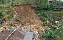 BPBD Ponorogo Percepat Pembersihan Longsor, Akses Wagir Kidul-Banaran Segera Normal