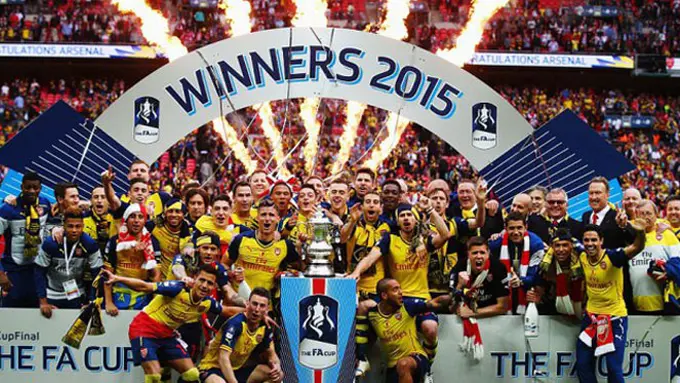 Parade Kemenangan Arsenal Juara Piala FA 2015