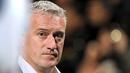 Ekspresi pelatih Olympique Marseille Didier Deschamps usai laga lanjutan Ligue 1 melawan Lille di Velodrome Stadium, 6 Maret 2011. AFP PHOTO / GERARD JULIEN 