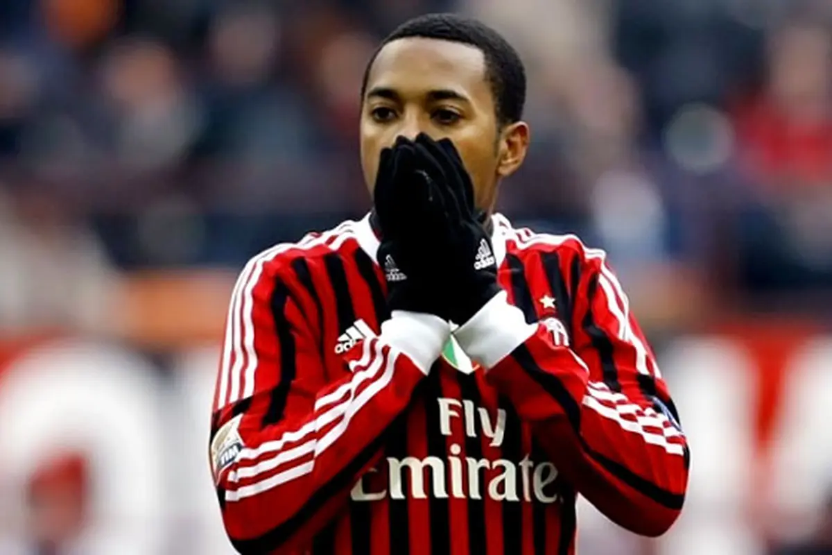 robinho-2-131004b.jpg