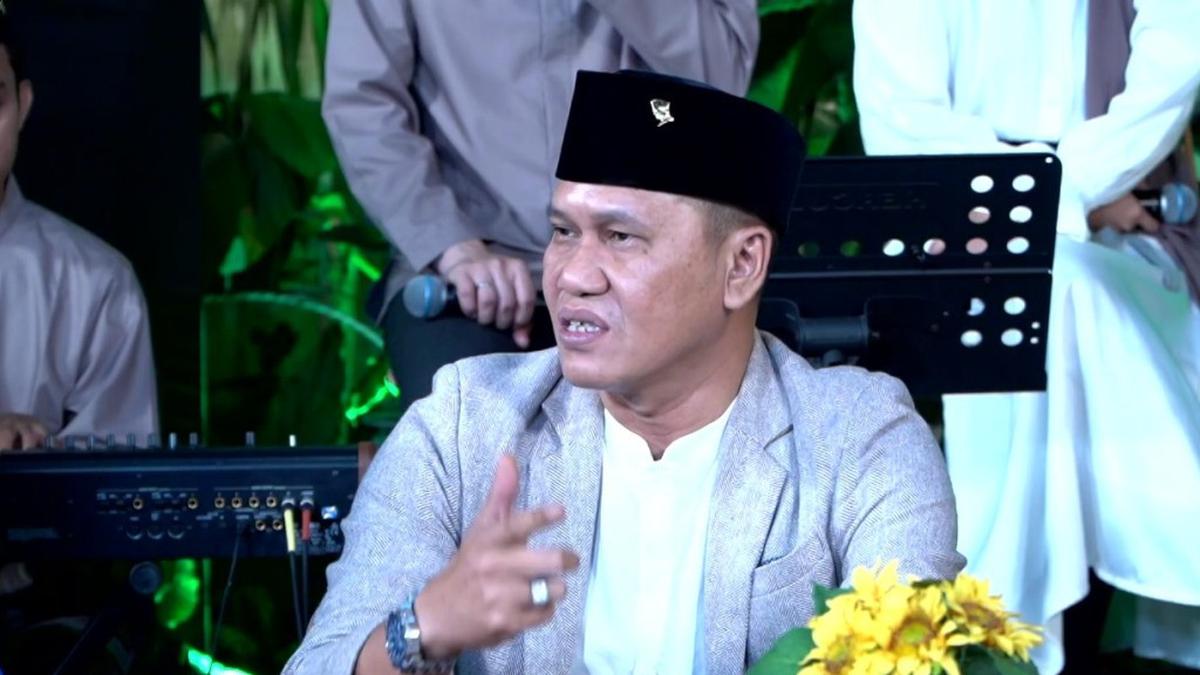 Sedekah Diunggah di Medsos, Emang Nggak Boleh? Simak Kata Gus Toto