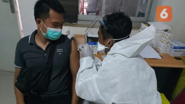 vaksinasi dengan skema gotong-royong di PT IMIP