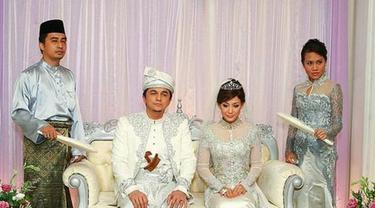 Terungkap Engku Emran Pernah Menikahi Wanita Berdarah Bengkulu News Entertainment Fimela Com
