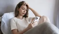 Menghabiskan Waktu Lama di Internet Punya Dampak Buruk, Ini Faktanya