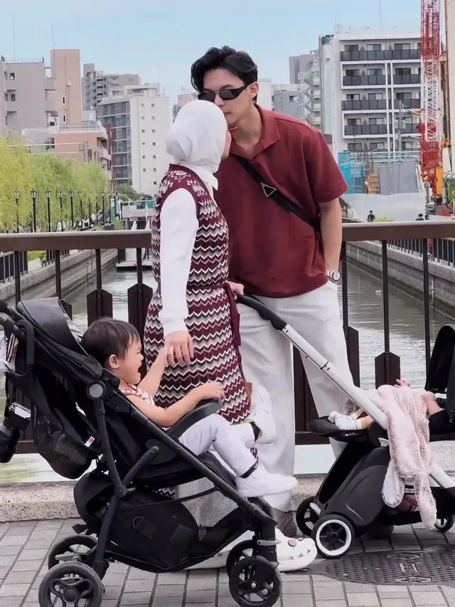 [Fimela] Dinda Hauw - Rey Mbayang