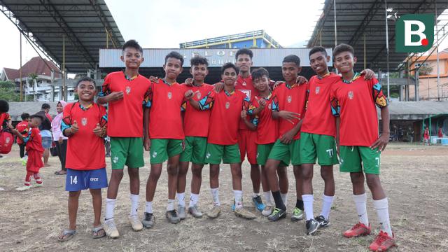 Coaching Clinic di Stadion Gelora Kie Raha