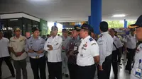 Menteri Perhubungan (Menhub) Budi Karya Sumadi melakukan peninjauan ke Terminal Pekalongan, Jawa Tengah. Kemenhub