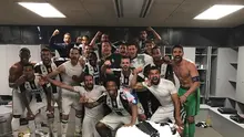Skuat Juventus berfoto bersama di ruang ganti pemain setelah memastikan tempat di babak semifinal Liga Champions. (doc. Leonardo Bonucci)