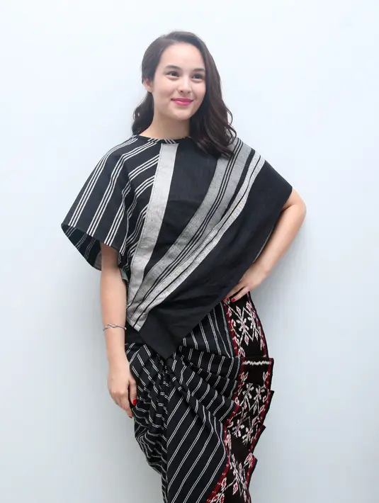 "Selain berkarya di dunia artis dan seniman, saya juga ingin menjadi inspirasi bagi anak muda dan mendorong perubahan juga. Saya percaya anak muda Indonesia adalah agen perubahan dan penerus bangsa," kata Chelsea Islan. (Nurwahyunan/Bintang.com)