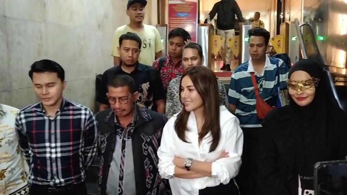 Kuasa Hukum Reza Gladys Soroti Pemeriksaan Panjang Nikita Mirzani di Kasus Dugaan Pemerasan