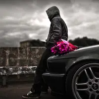 Katanya hubunganmu dengannya tidak berjalan dengan baik. Jangan bersedih, ada aku di sini yang menunggumu.