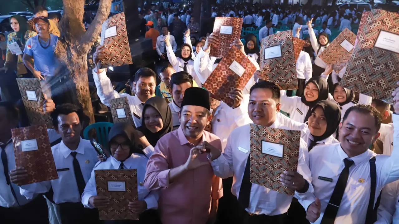 Resepsi Puncak 100 Hari Kerja Bupati Sekaligus Penyerahan SK PPPK Digelar di Destinasi Wisata
