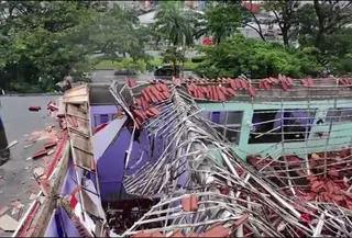 Atap Tiga Ruang Kelas SMAN 2 Gunungputri Bogor Ambruk (Istimewa)