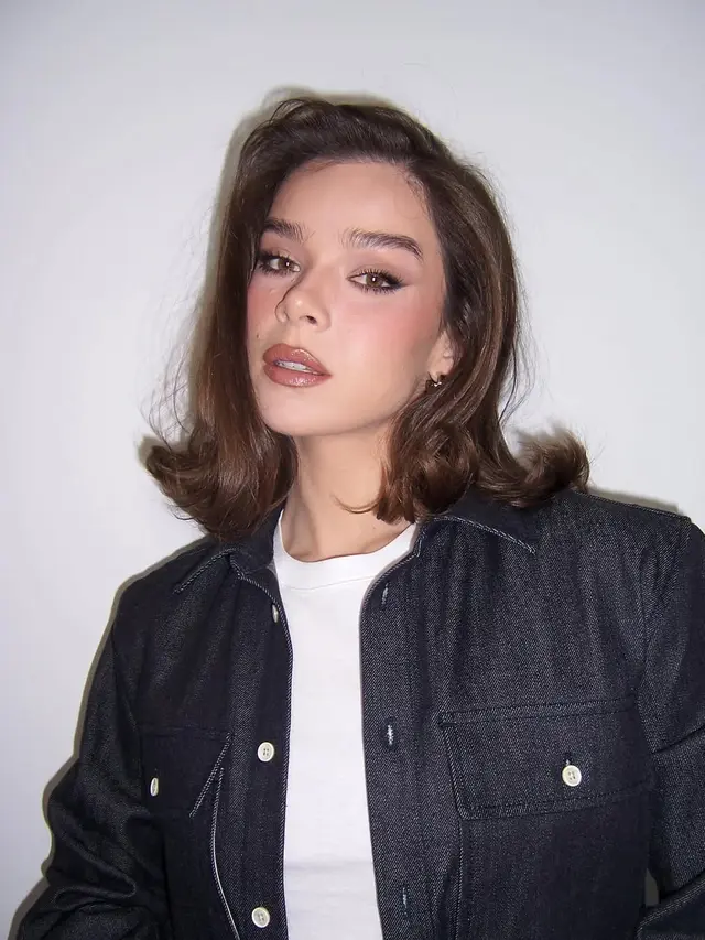 Hailee Steinfeld